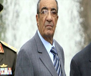   مصر اليوم - نظر استئناف زكريا عزمي لإخلاء سبيله الثلاثاء