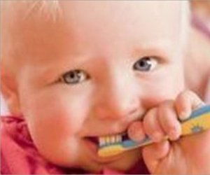 مصر اليوم - نصائح للعناية بأسنان الأطفال
