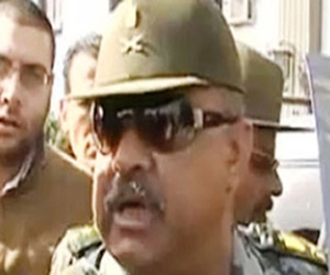   مصر اليوم - قائد الجيش الثاني الميداني يجتمع بأسر ضحايا أحداث بورسعيد