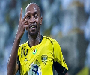   مصر اليوم - عزام : شيكابالا يقترب إلى الزمالك بنص لوائح الفيفا