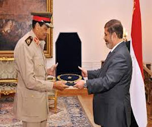   مصر اليوم - تأجيل دعوى سحب قلادة النيل من طنطاوي وعنان إلى 30 أبريل