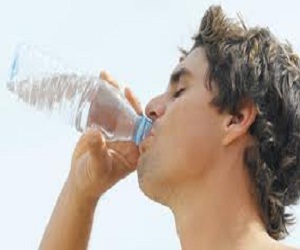   مصر اليوم - الإكثار من السوائل قبل الرياضة يقي من التقلصات العضلية