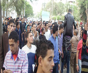   مصر اليوم - مسيرات في مدن الغربية للتنديد بتقرير وفاة الجندي