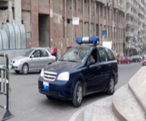   مصر اليوم - إصابة 3 ضباط وضبط شخص وأسلحة بعد تبادل إطلاق النيران