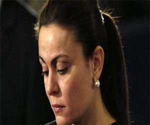   مصر اليوم - إخلاء سبيل هايدى راسخ زوجة علاء مبارك في قضية الطيارين