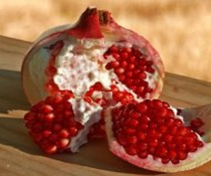   مصر اليوم - تناول الرمان قبل الوجبات الغذائية يرفع درجة الشعور بالشبع