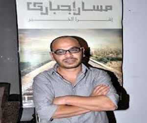   مصر اليوم - مسار إجباري يقدم 3 أغنيات من إقرا الخبر مع باسم يوسف