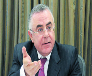   مصر اليوم - محافظ البنك المركزي الجديد ضيف هنا العاصمة