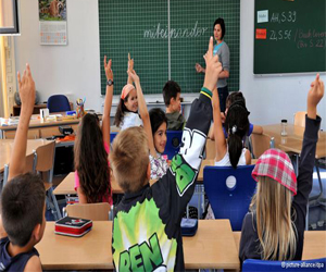   مصر اليوم - الآباء الألمان يدفعون ملايين اليورو لمساعدة أبنائهم في المدرسة