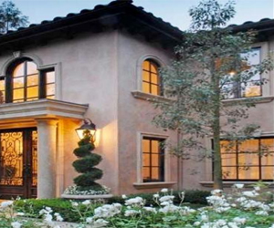   مصر اليوم - كيم كاردشيان تبيع منزلها في بيفرلي هيلز بــ 5 ملايين دولار