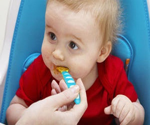   مصر اليوم - كيف تجعلين طفلك يتناول الفاكهة والخضار؟