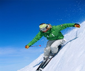   مصر اليوم - تمتع بالتزلج والسباحة الرفاهية في غراند كورنيش