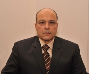   مصر اليوم - النائب العام يشكل فريق المحققين في إعادة محاكمة مبارك