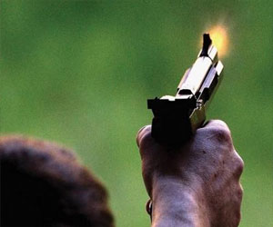   مصر اليوم - العثورعلى جثة شاب مصاب بطلق ناري في ترعة المريوطية