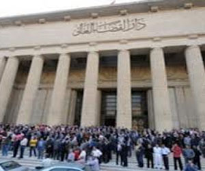   مصر اليوم - وصول مسيرتين إلى دار القضاء العالي وسط القاهرة