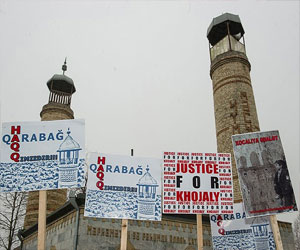   مصر اليوم - وقفة احتجاجية أذارية لإحياء ذكرى سقوط إقليم قاراباغ