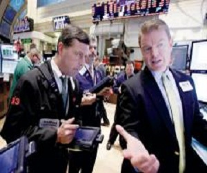   مصر اليوم - ارتفاع الأسهم الأميركية مع صعود هيوليت باكرد بنحو 7%