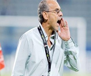 مصر اليوم - الزمالك يقرر خصم أيام غياب فييرا من راتبه المتأخر