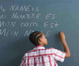 مصر اليوم - متعلمو اللغات أكثر ذكاء في سن الستين