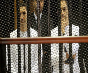   مصر اليوم - استئناف جلسات محاكمة أرض الطيارين