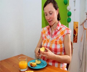   مصر اليوم - غذاء الحامل لا يخضع إلى قواعد صارمة