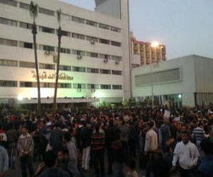   مصر اليوم - الدقهلية: انتظام العمل في مبنى المحافظة وقوات أمنية منتشرة في محيطه