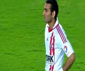   مصر اليوم - أحمد سمير بديلاً لعبد الله سيسيه في تشكيل الزمالك