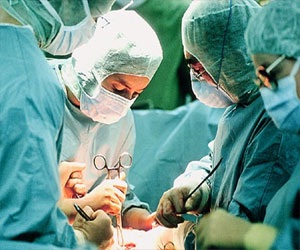   مصر اليوم - فريق طبي سعودي ينجح في زرع صمام أبهر بواسطة القسطرة