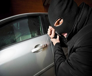   مصر اليوم - ضبط تشكيل عصابي تخصص في سرقة السيارات بالإكراه في شبرا الخيمة