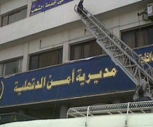 مصر اليوم - إطلاق قنابل مسيلة للدموع في محيط المبنى الفرعي لمديرية أمن الدقهلية