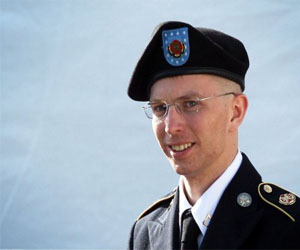   مصر اليوم - رفض طلب إسقاط التهم عن برادلي مانينغ المتهم بتسريب وثائق ويكيليكس