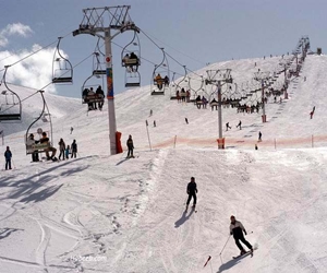   مصر اليوم - شتاء عاليه لتنشيط السياحة الشتوية في لبنان