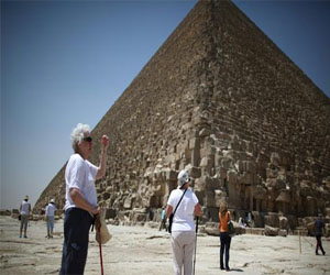   مصر اليوم - الحكومة تنفي قبول عرض خليجي لبيع أو تأجير آثارها