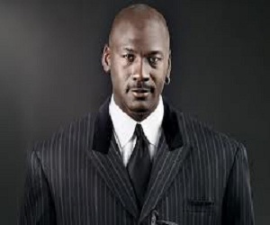   مصر اليوم - امرأة أميركية تطالب مايكل جوردان بأبوة ابنها