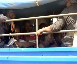   مصر اليوم - قتيل على الأقل و12 جريحًا برصاص عسكريين في كوناكري