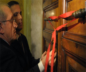   مصر اليوم - تحضير خلوة سرية لاختيار البابا الجديد