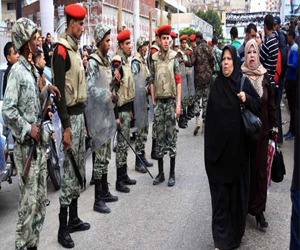   مصر اليوم - أنباء عن تأمين الجيش لبورسعيد بالكامل