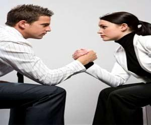 مصر اليوم - دراسة تكشف أن دماغ المرأة أكثر كفاءة من الرجل