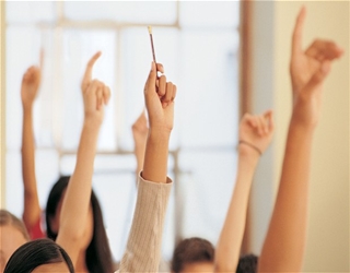 مصر اليوم - المدارس الثانوية البريطانية تعاني من ازدياد الكثافة