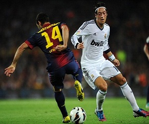   مصر اليوم - أوزيل: من يفوز في برشلونة يفوز في مانشستر