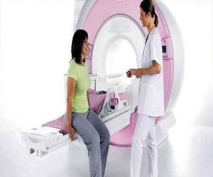   مصر اليوم - خطة دولية لمحاربة سرطان الثدي