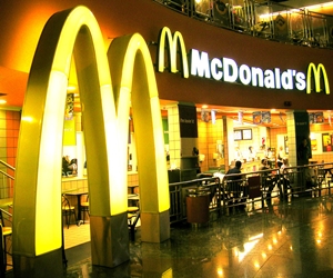   مصر اليوم - ماكدونالدز تخطط لزيادة مطاعمها في الخليج لـ585 مطعمًا