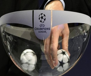 مصر اليوم - يويفا يحدد قرعة دور الـ8 لدوري أبطال أوربا