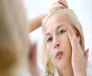 مصر اليوم - 7 أخطاء تجعل المرأة تبدو أكبر سنًا