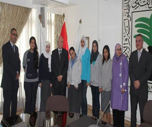   مصر اليوم - فتيات المدارس يطالبن بتقديم برامج تأهيل نفسي للمتحرش بهن