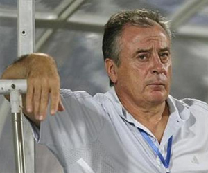   مصر اليوم - كأس أمير قطر تدفع أم صلال لإقالة مارشان وتعيين بيران