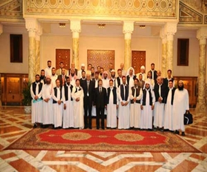   مصر اليوم - مرسي يستقبل وفدًا من ائتلاف القبائل العربية في سيناء