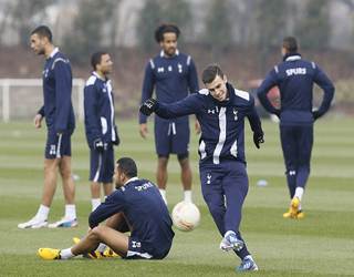 مصر اليوم - بايل يتجه إلى التمديد مع توتنهام