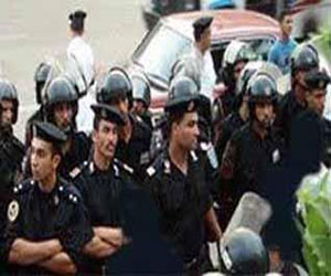   مصر اليوم - الأقصر:ضباط شرطة يطالبون بإقالة الوزير وزيادة التسليح