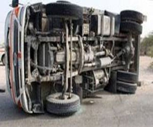   مصر اليوم - انقلاب سيارة محملة 3 أطنان سولار على طريق أكتوبر